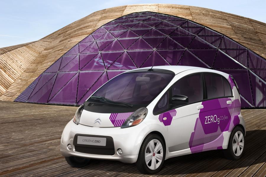  Citroen C-Zero 2010 года  (фото 18 из 18)